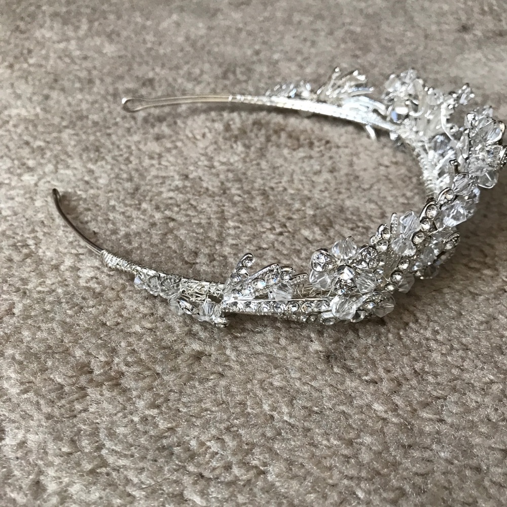 Wedding Tiara - Picture 7 of 8